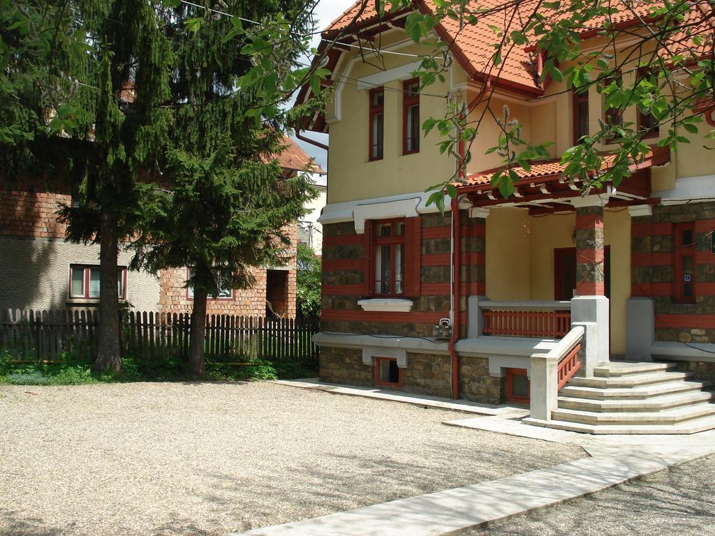Pensiunea Micsunica Sinaia Luaran gambar